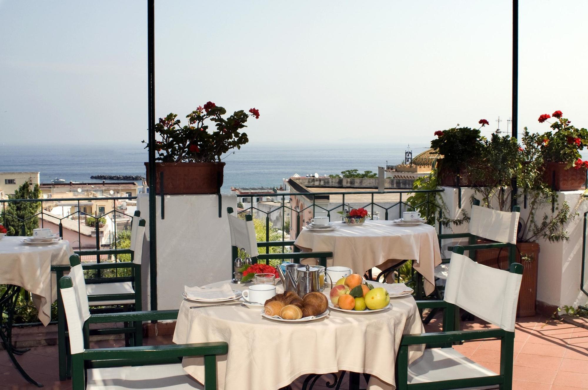 Hotel La Villarosa Terme Искья Экстерьер фото